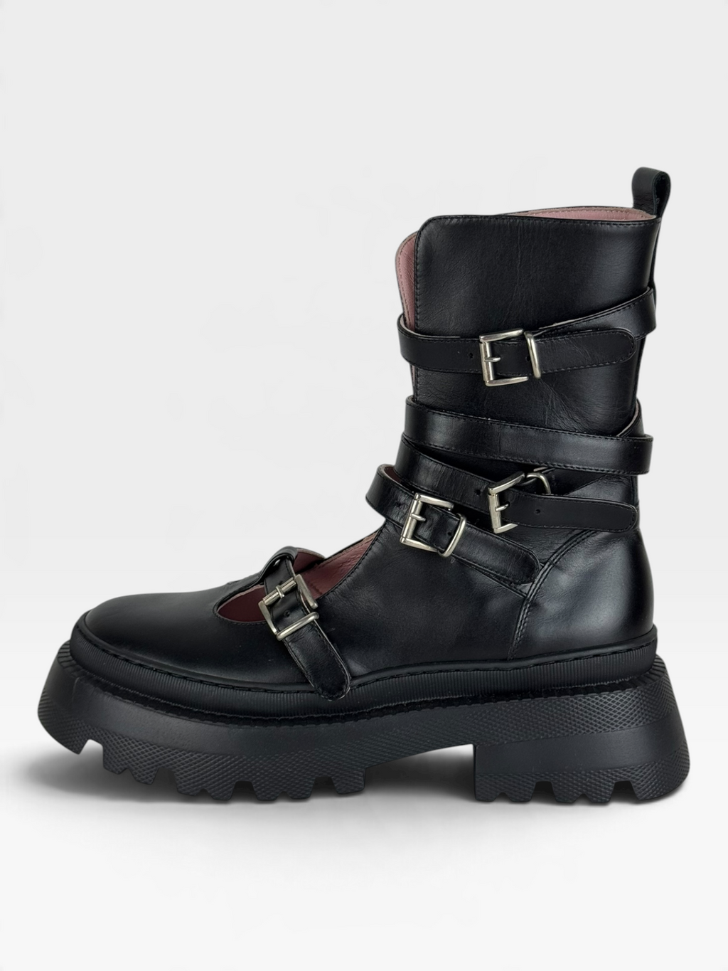 Anfibio donna in pelle nera con fibbie – foto 1 di 4 – Vaccarelli