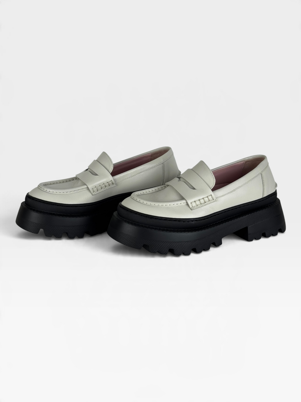 Mocassino in pelle bianco latte con fondo alto – foto 2 di 5 – Vaccarelli