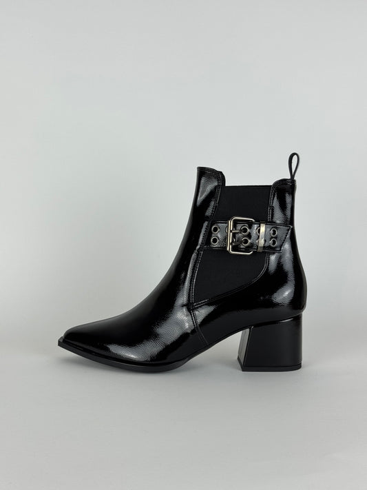 Stivaletto nero