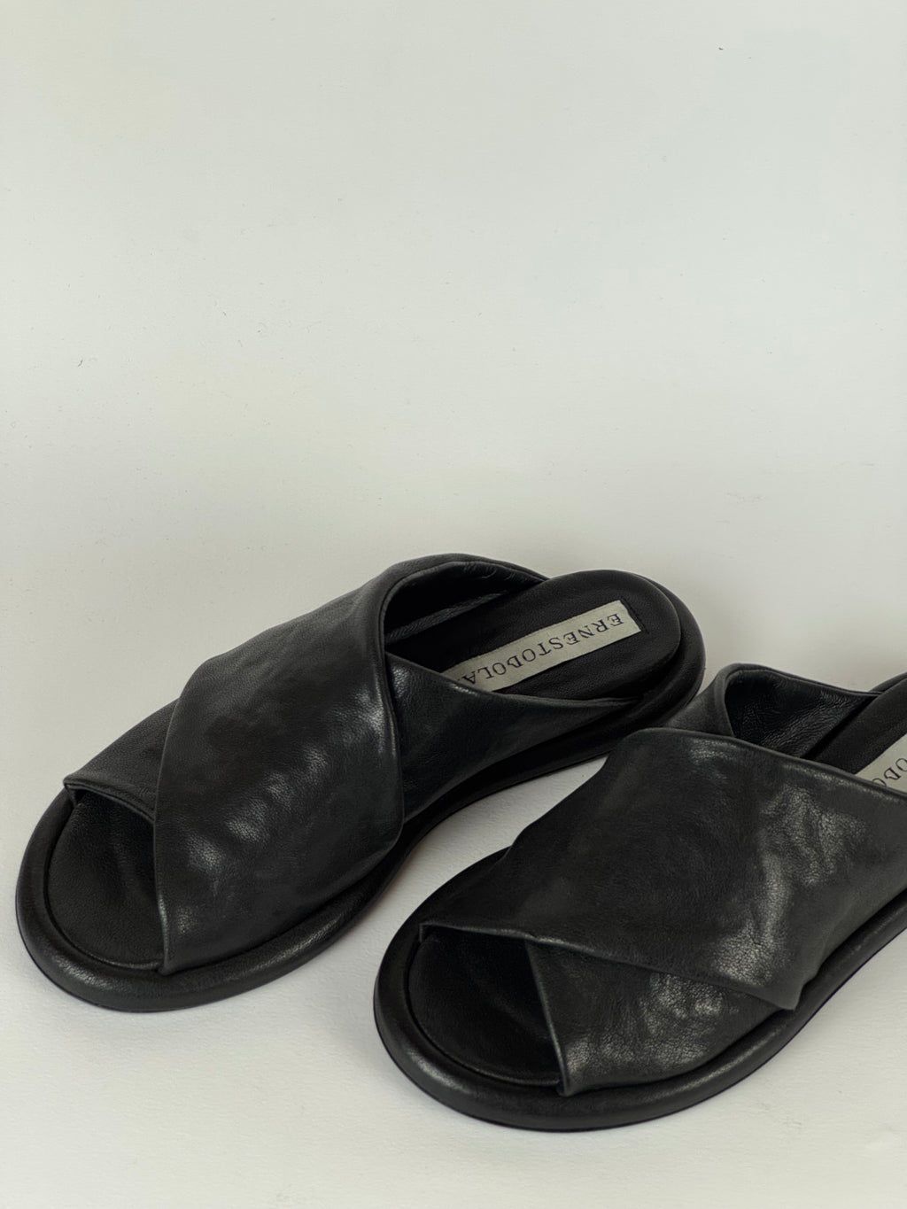 Ciabatta Incrocio Nero-Ernesto Dolani