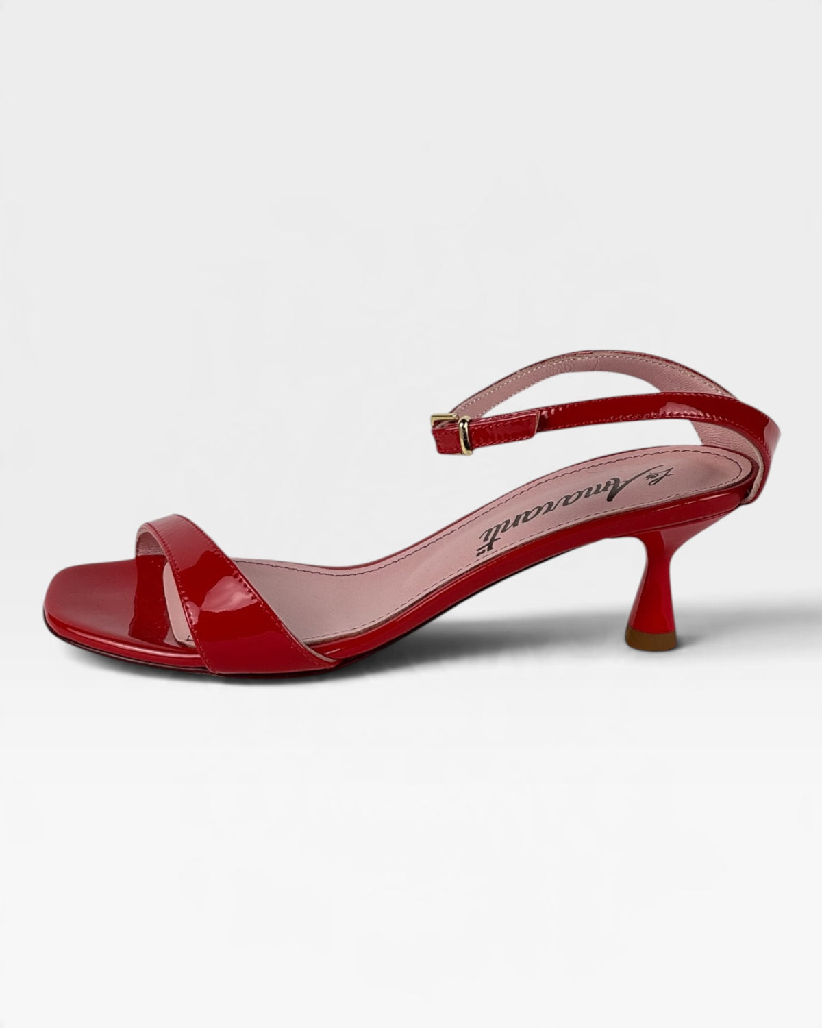 Décolleté slingback in vernice rossa – foto 1 di 4 – Vaccarelli