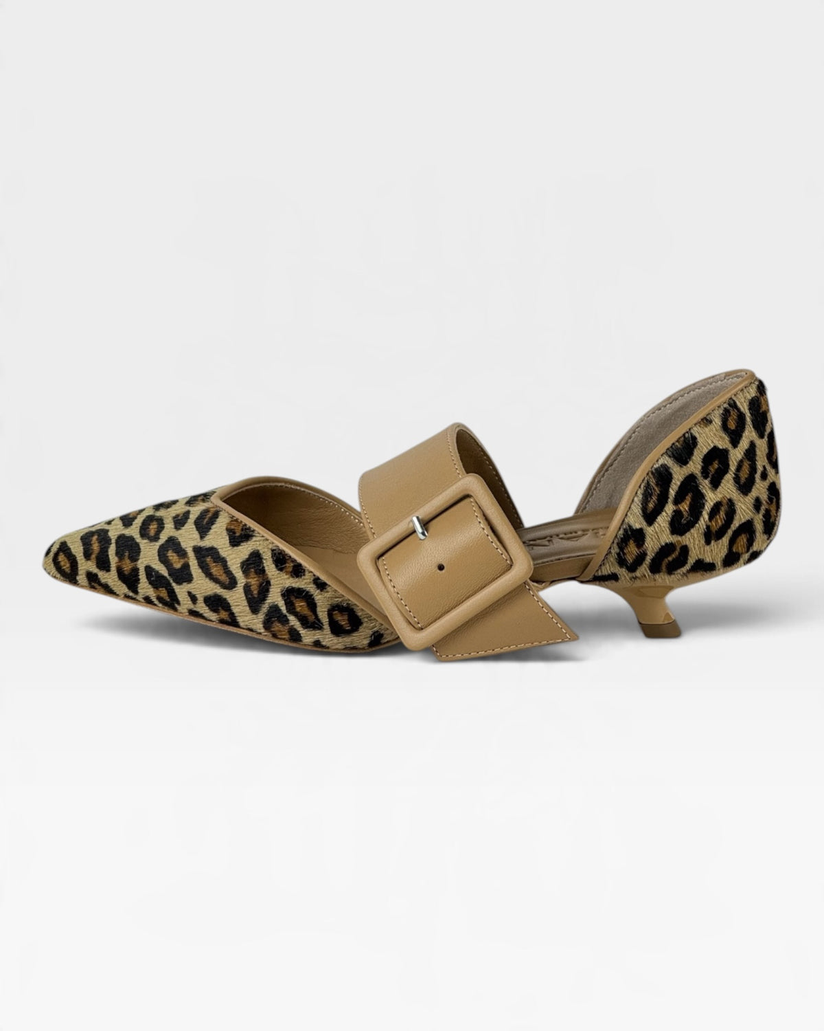 Décolleté in cavallino leopardato con fibbia – foto 1 di 5 – Vaccarelli