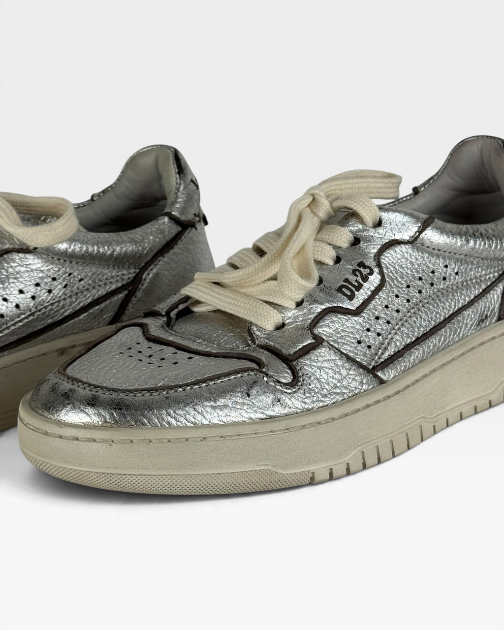Sneaker donna laminata argento – foto 3 di 3 – Vaccarelli