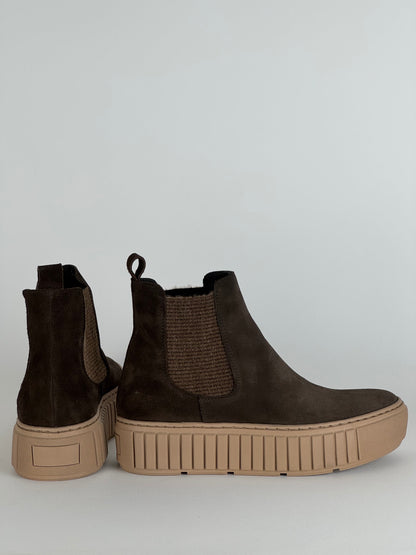 Stivaletto Chelsea in camoscio