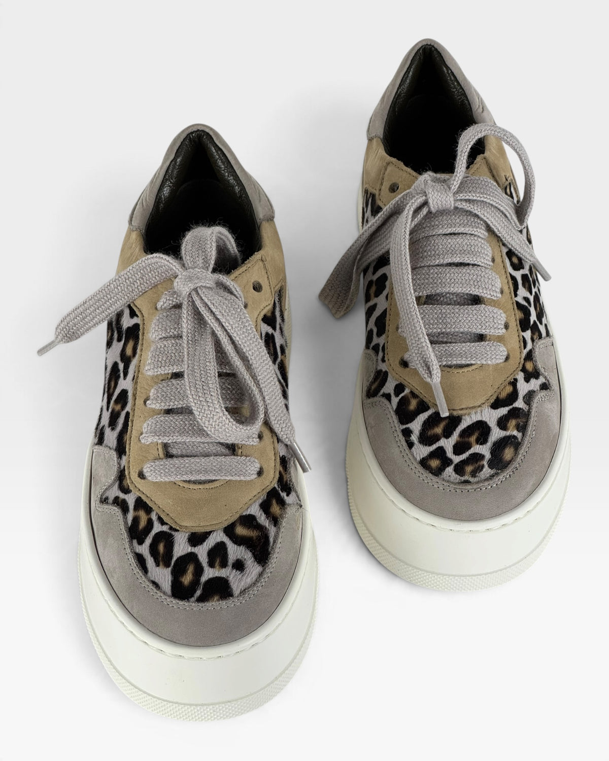 Sneaker in pelle con dettagli in nabuk e cavallino – foto 3 di 3 – Vaccarelli