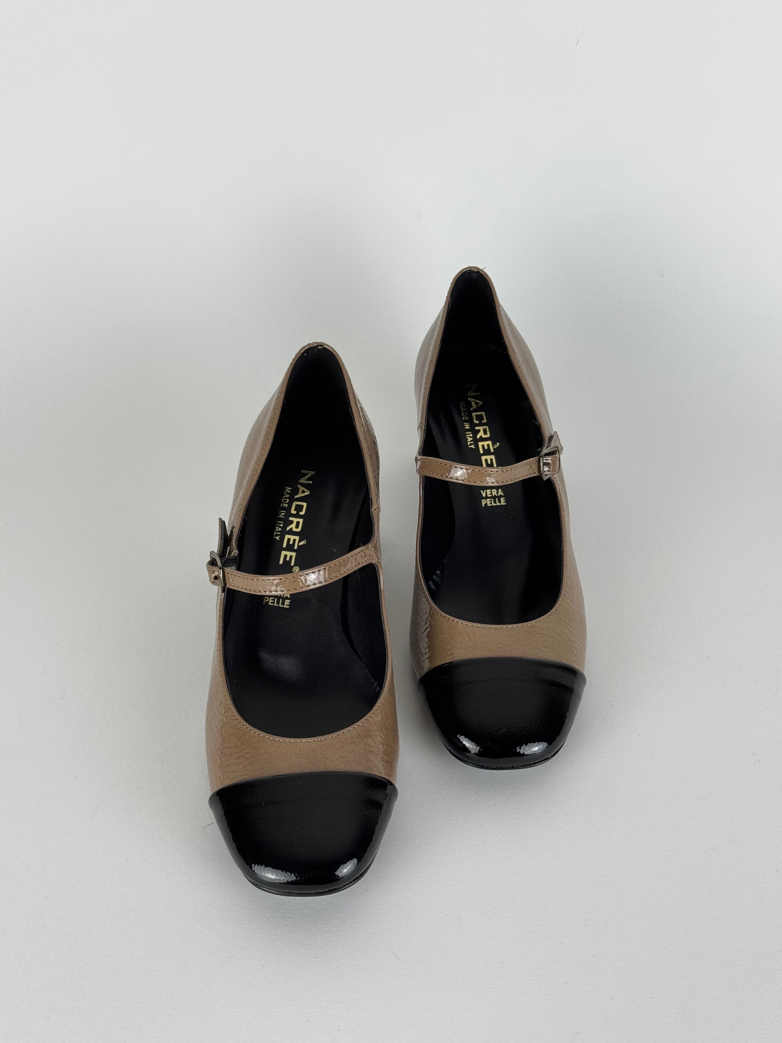 Mary Jane beige e nera